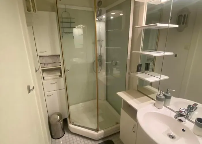 Maaloey Fjord & Mountain Panorama * Maloy