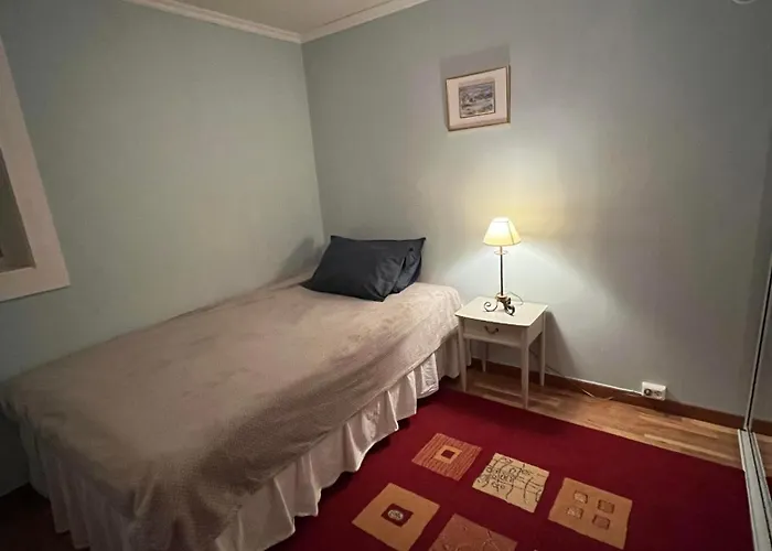 Maaloey Fjord & Mountain Panorama Appartamento Maloy